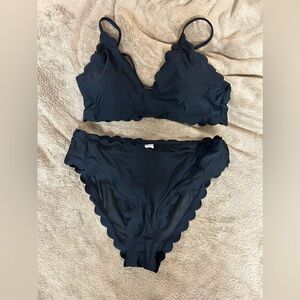 Black Scalloped Bikini Set